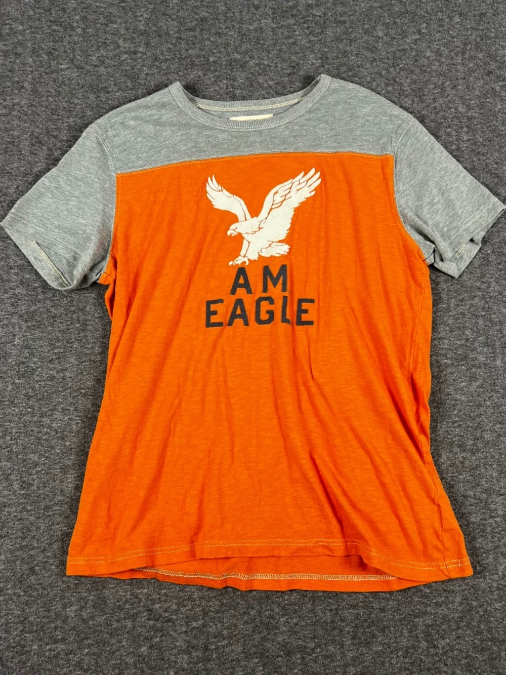 American Eagle Y2K Vintage Classic Fit Shirt Medium Big Eagle Embroidered Logo